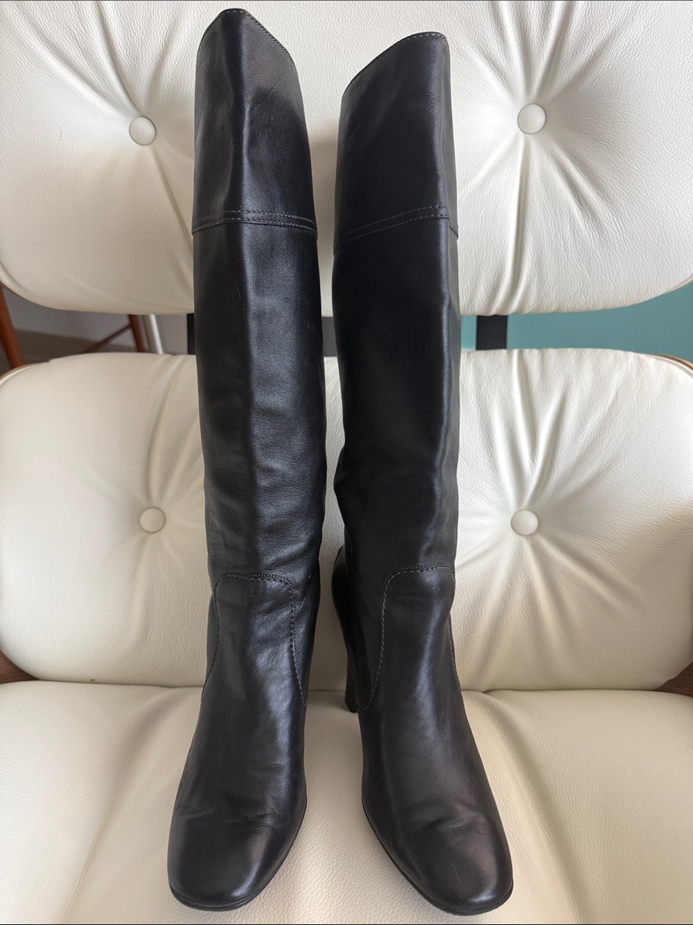 Tod's Leather Round Toe Block Heels Riding Knee High Boots size 36.5